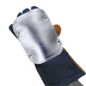 Heat protective glove